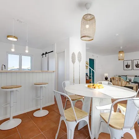 Prainha House Holiday home *